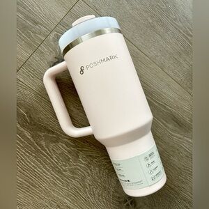 NWT Limited Edition Stanley x Poshmark Insulated Travel Mug Tumbler with Straw